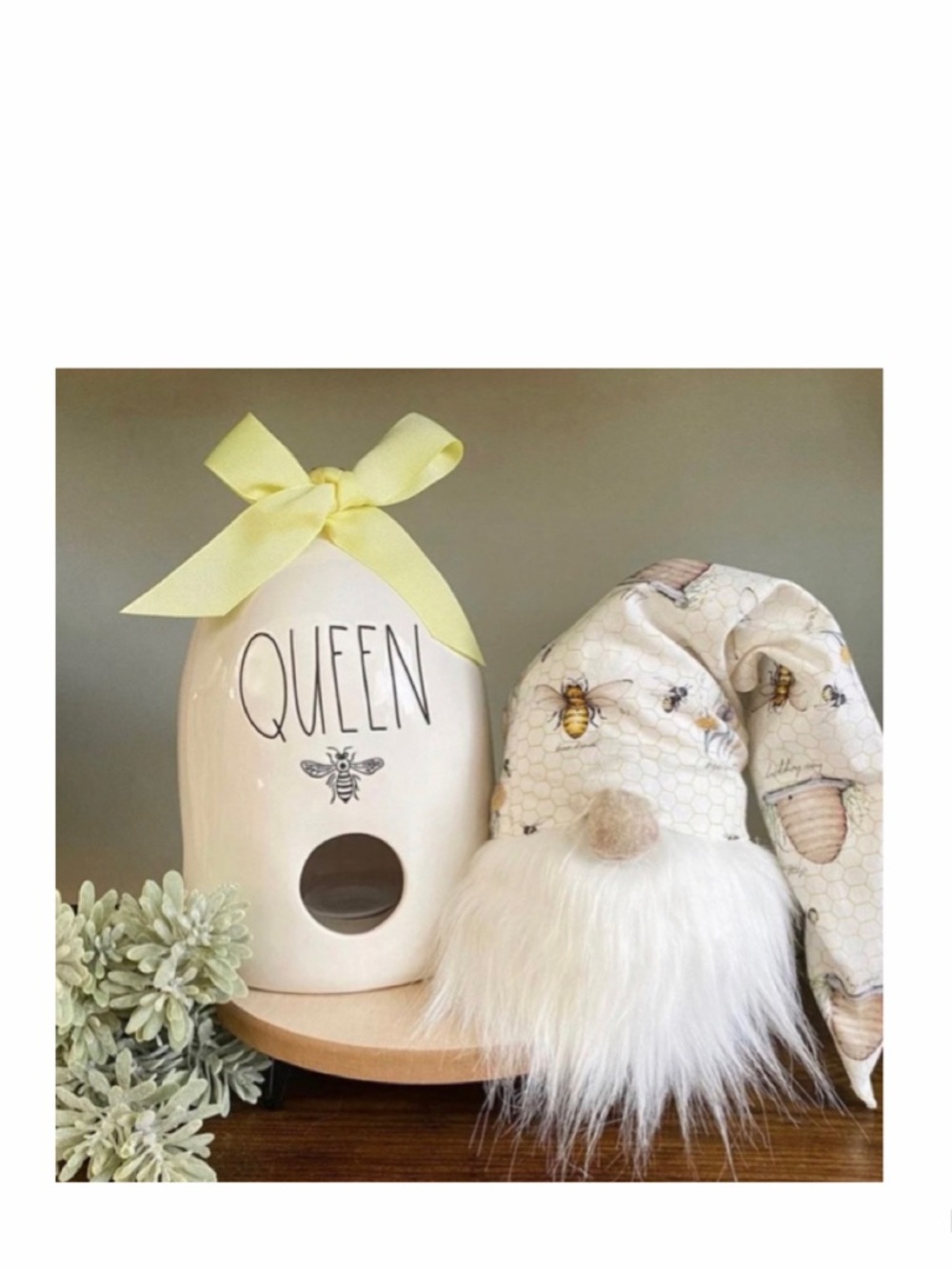 NEW Rae Dunn Queen Birdhouse